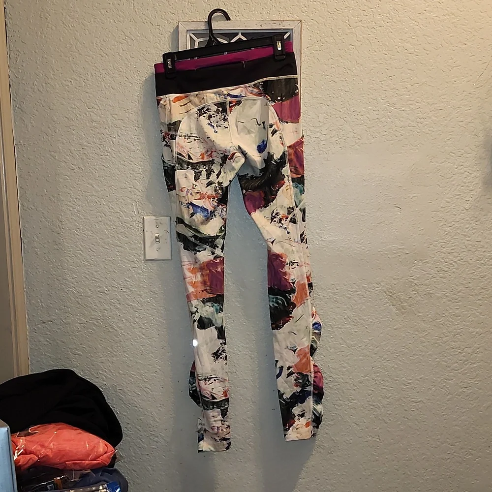 Lululemon Full length leggings size 6 - Picture 2 of 5
